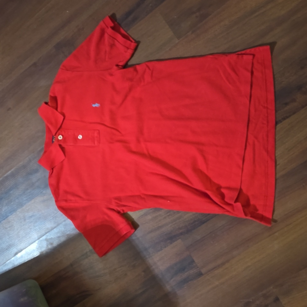 Boys Polo. Size M(10-12). RED. RALPH LAUREN.